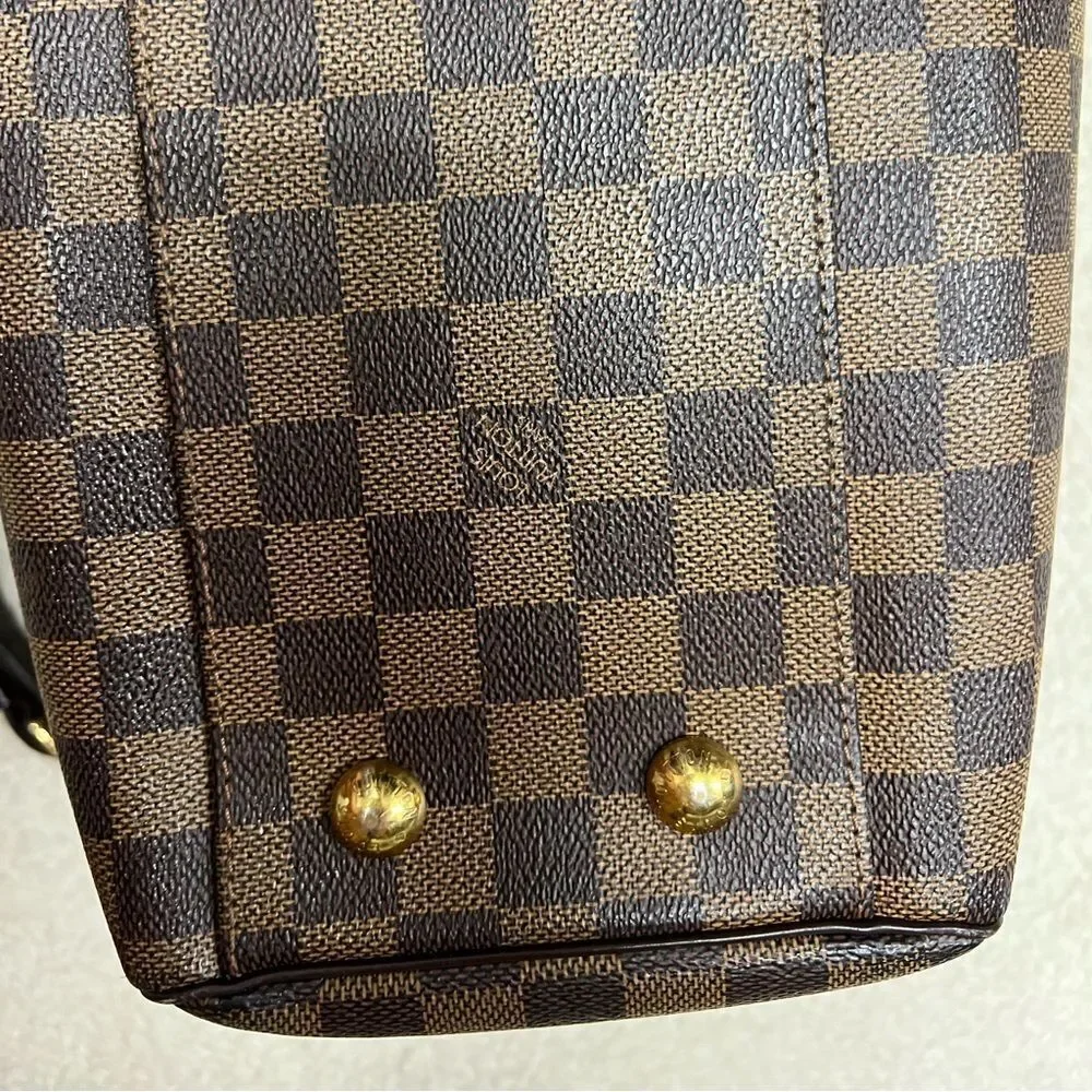 Louis Vuitton Damier Ebene